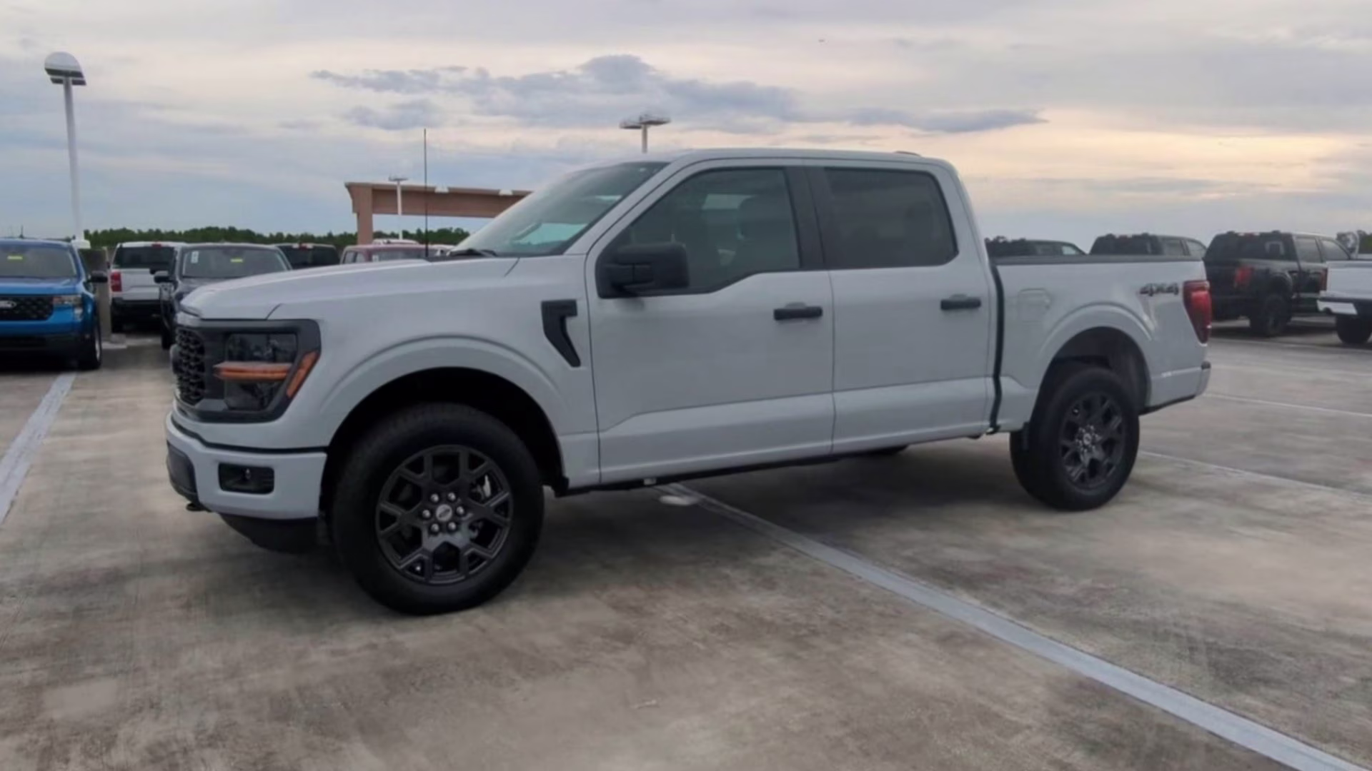 2026 Avalanche Ford F-150 STX Crew Cab Pickup 4X4 Truck