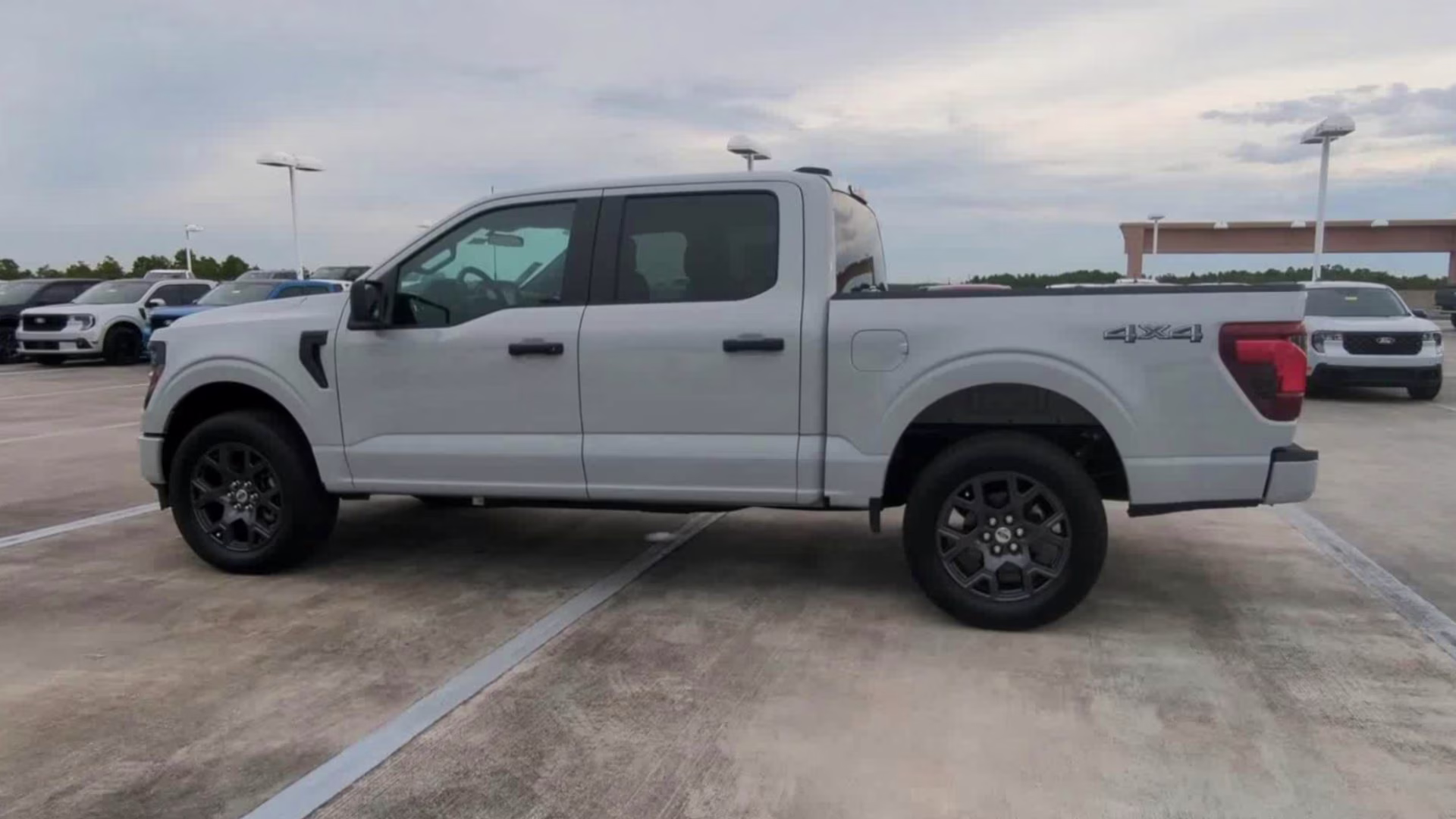 2026 Avalanche Ford F-150 STX Crew Cab Pickup 4X4 Truck