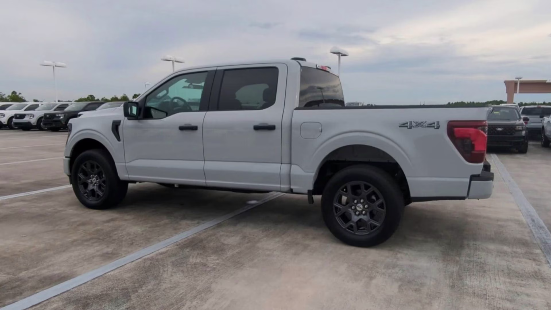 2026 Avalanche Ford F-150 STX Crew Cab Pickup 4X4 Truck