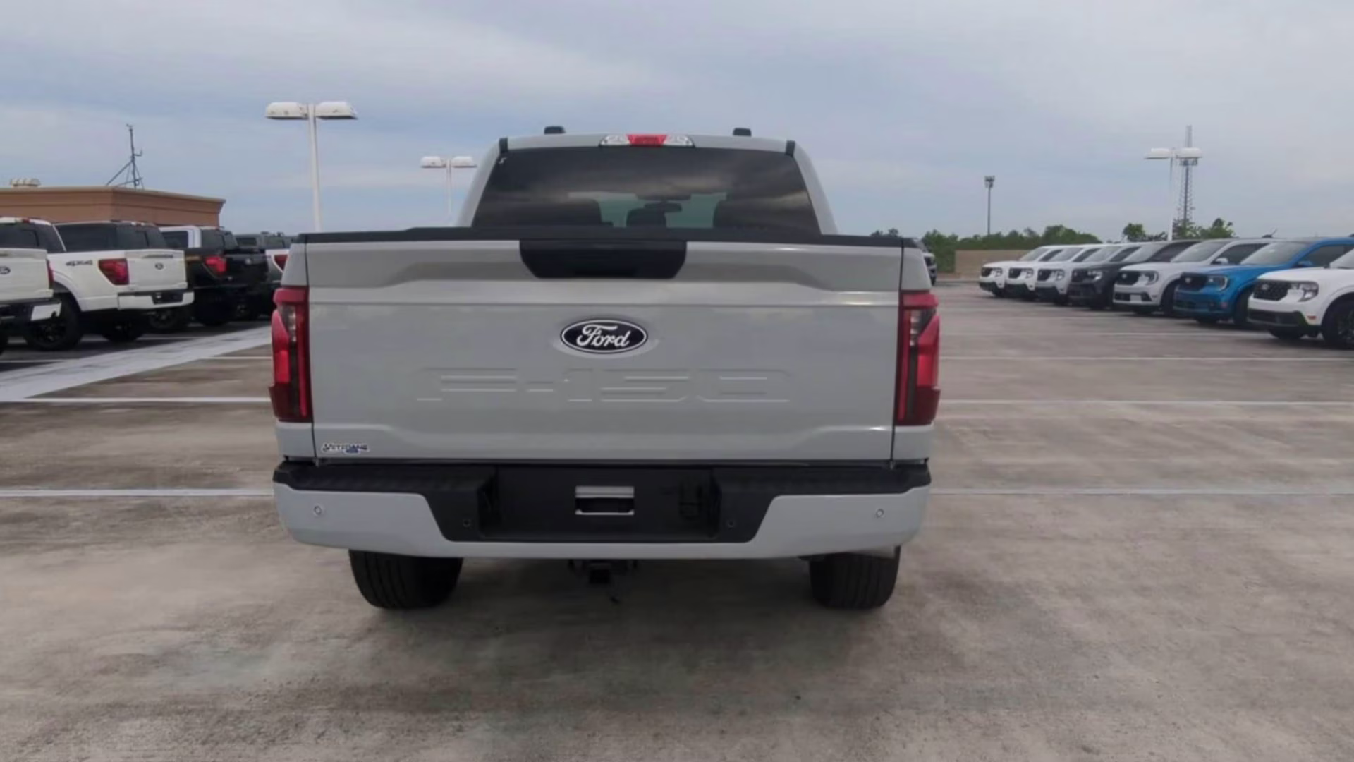2026 Avalanche Ford F-150 STX Crew Cab Pickup 4X4 Truck