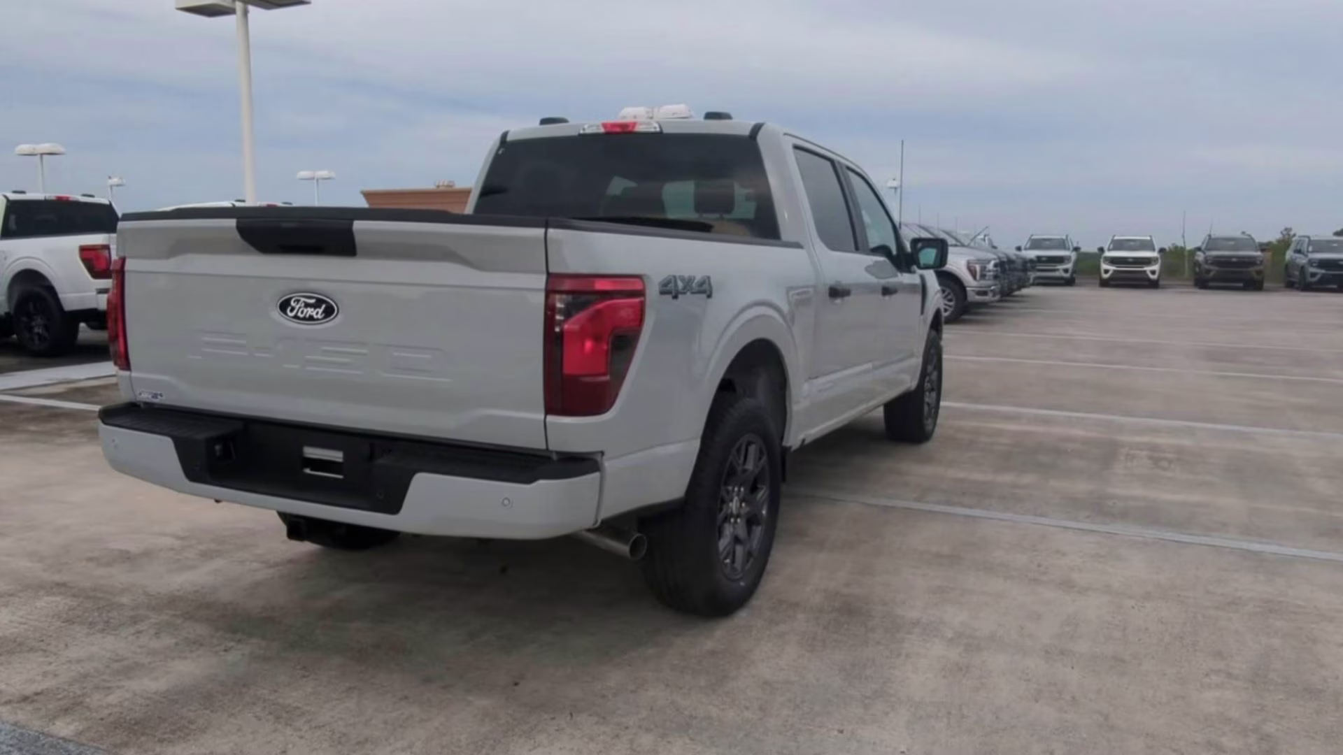 2026 Avalanche Ford F-150 STX Crew Cab Pickup 4X4 Truck