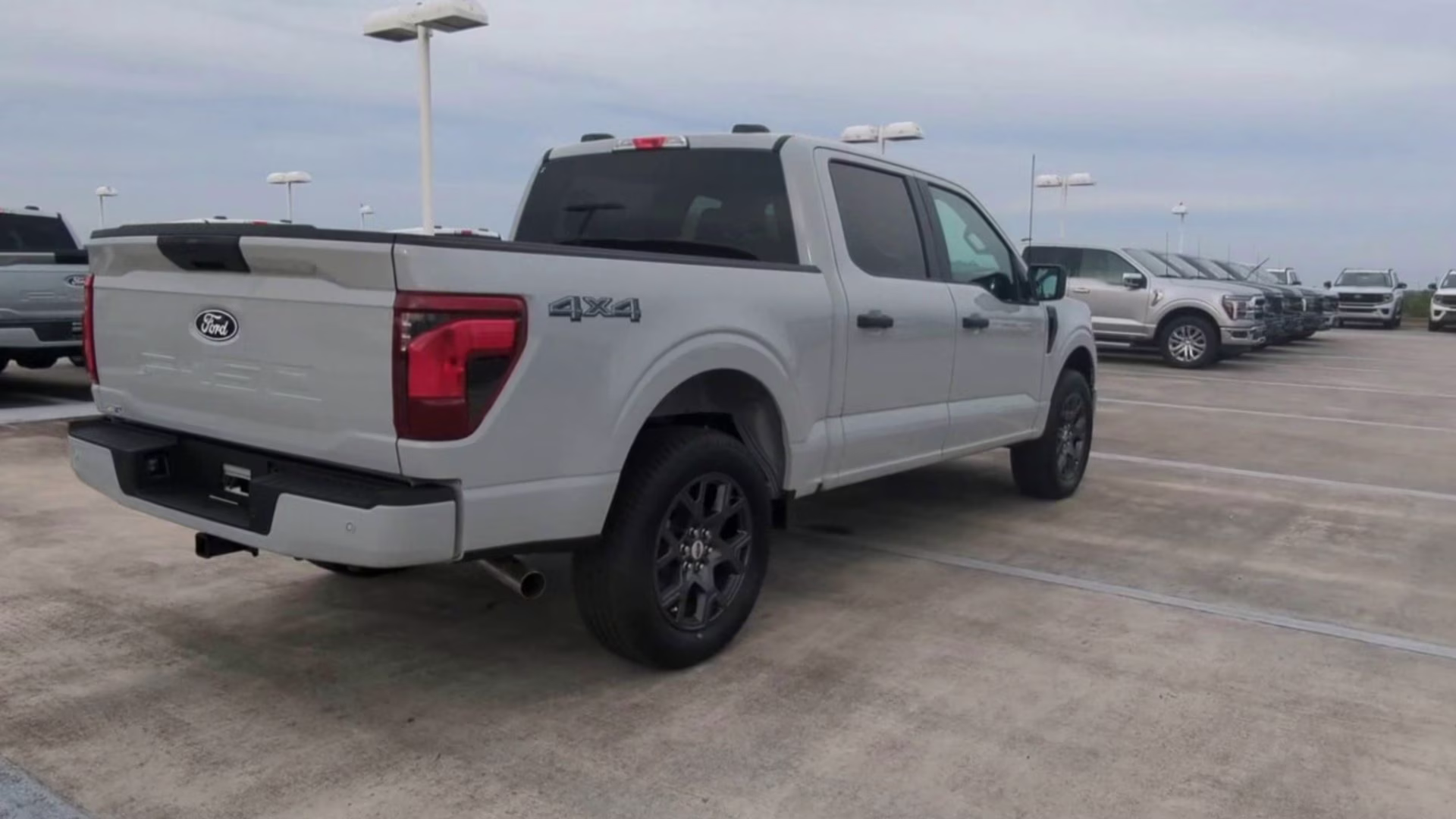 2026 Avalanche Ford F-150 STX Crew Cab Pickup 4X4 Truck