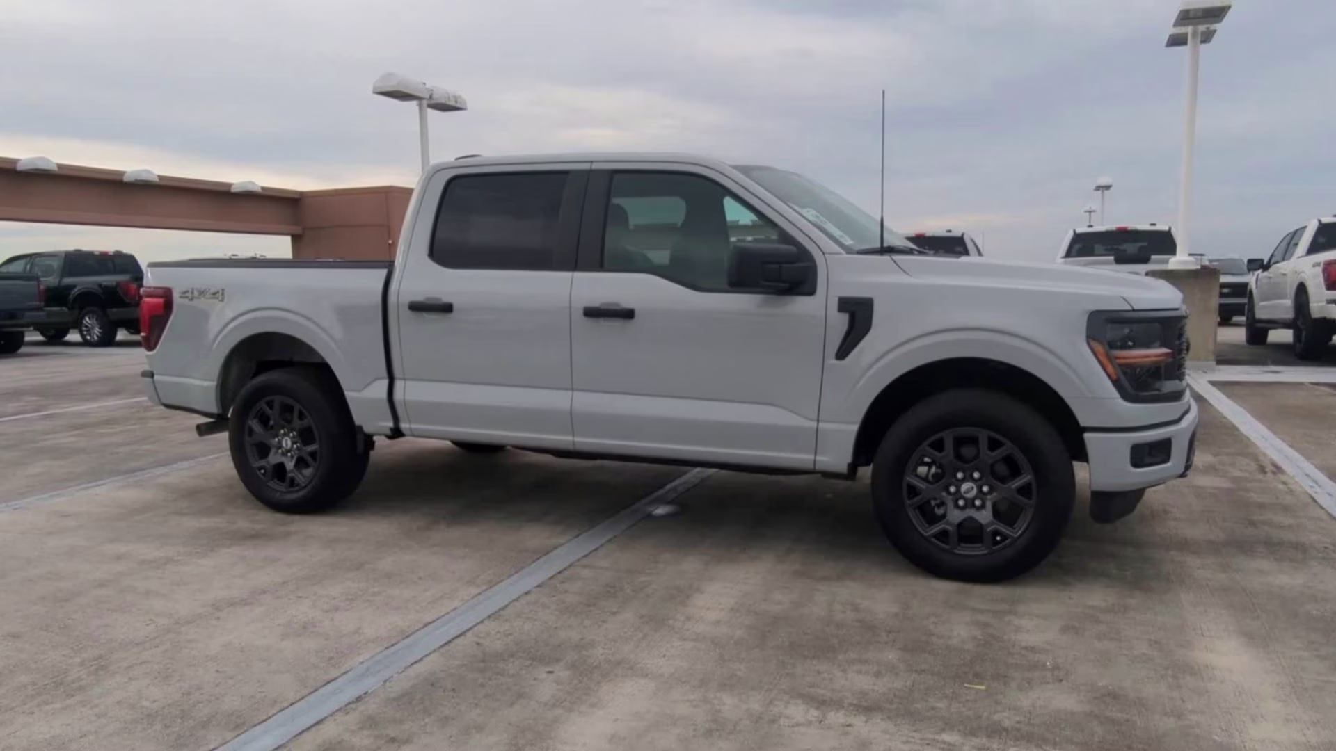 2026 Avalanche Ford F-150 STX Crew Cab Pickup 4X4 Truck