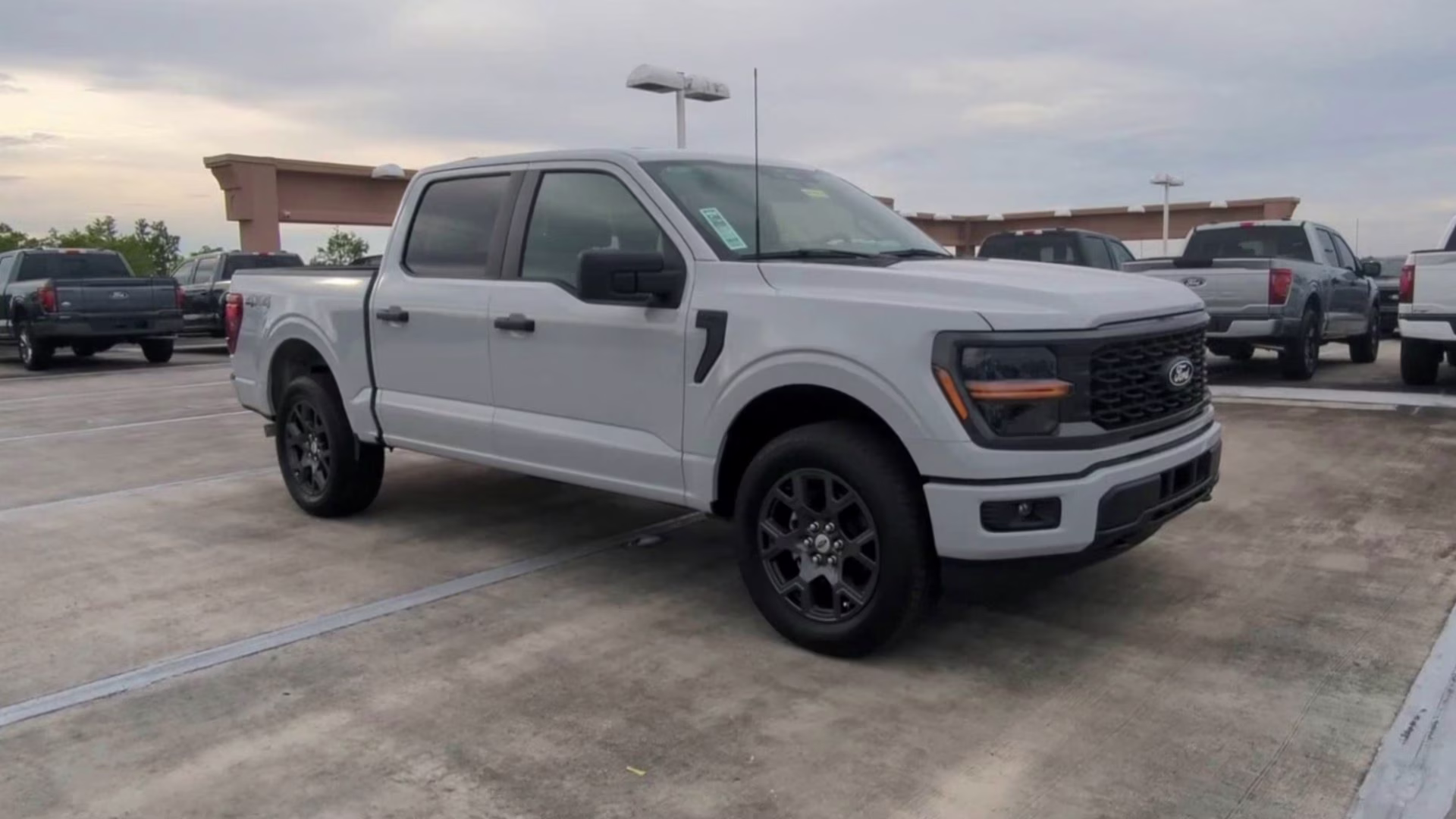 2026 Avalanche Ford F-150 STX Crew Cab Pickup 4X4 Truck