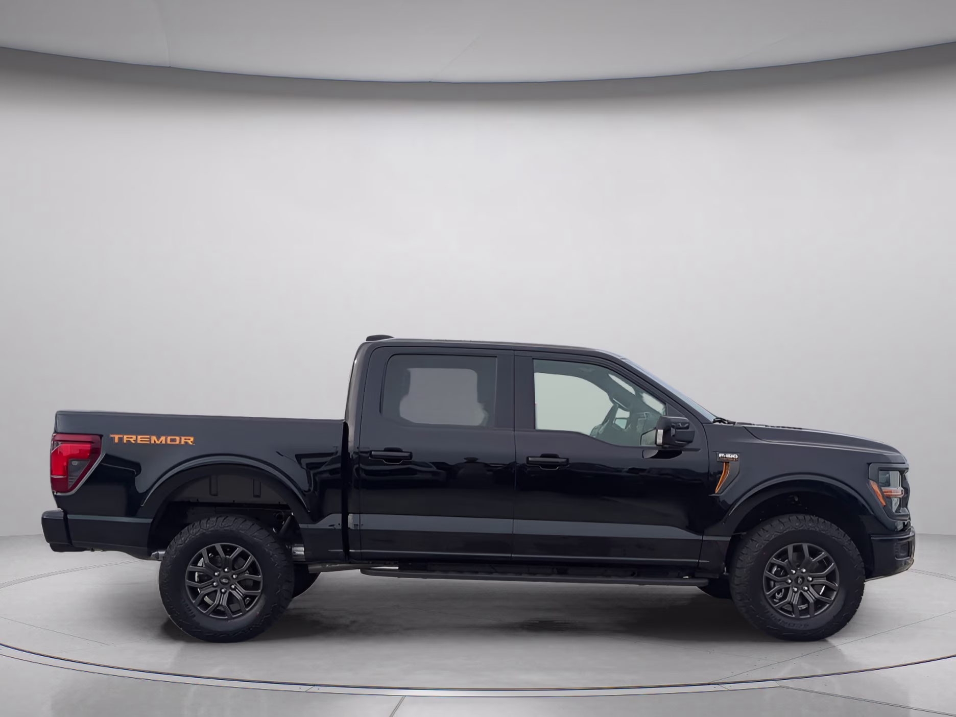 2026 Agate Black Metallic Ford F-150 Tremor Crew Cab Pickup 4X4 Truck