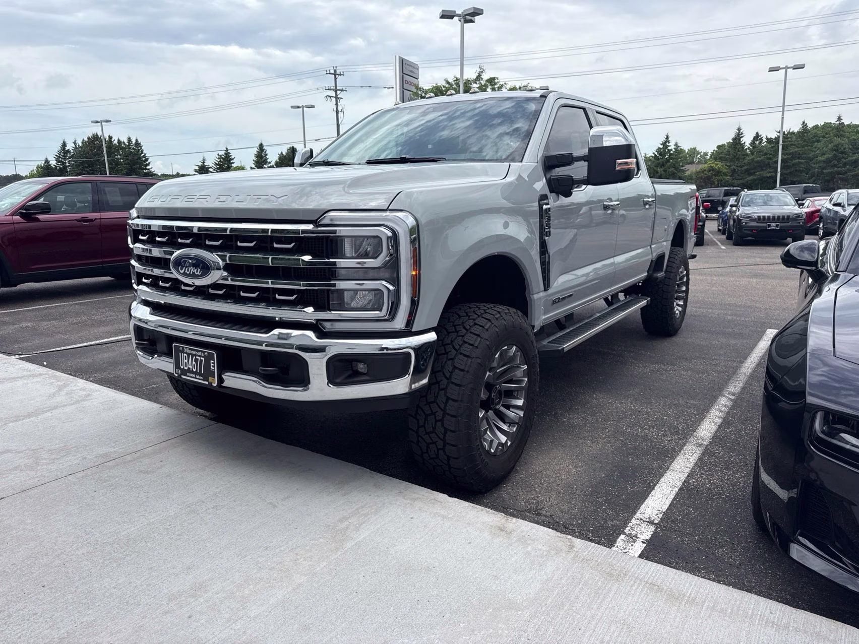 2025 Avalanche Ford Super Duty F-350 SRW Lariat 4X4 Truck