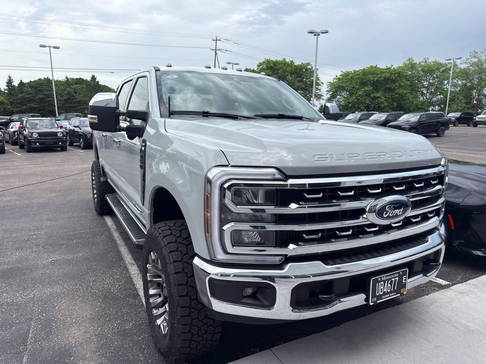 2025 Avalanche Ford Super Duty F-350 SRW Lariat 4X4 Truck