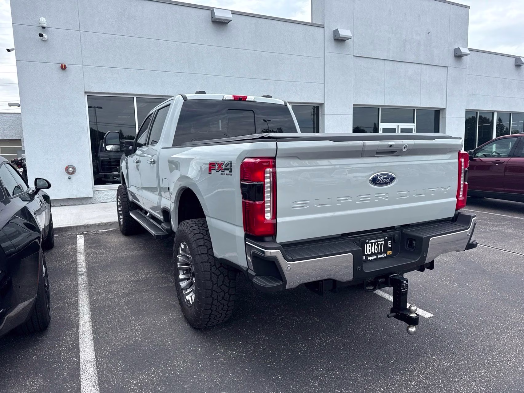 2025 Avalanche Ford Super Duty F-350 SRW Lariat 4X4 Truck