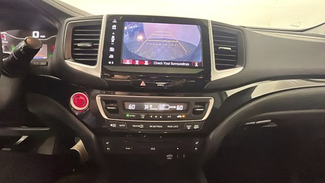 2017 Crystal Black Pearl Honda Pilot Elite AWD SUV