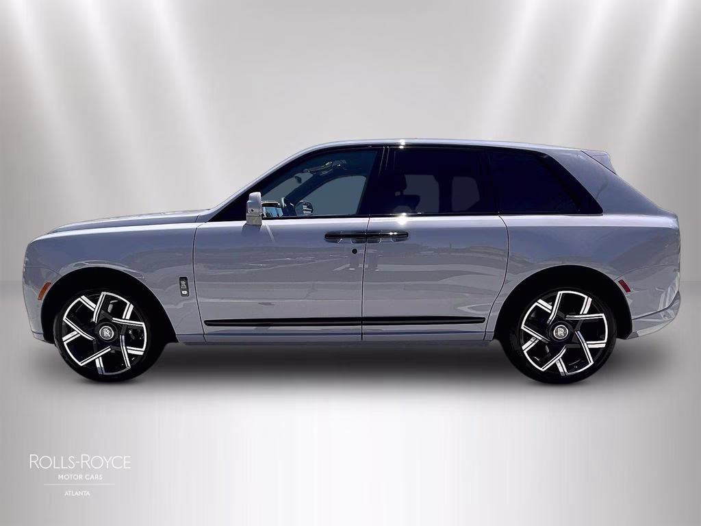 2027 Tempest Grey Rolls-Royce Black Badge Cullinan AWD SUV