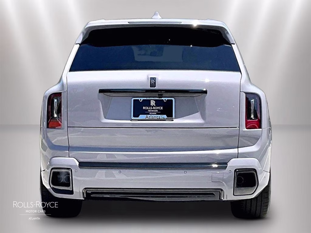 2027 Tempest Grey Rolls-Royce Black Badge Cullinan AWD SUV