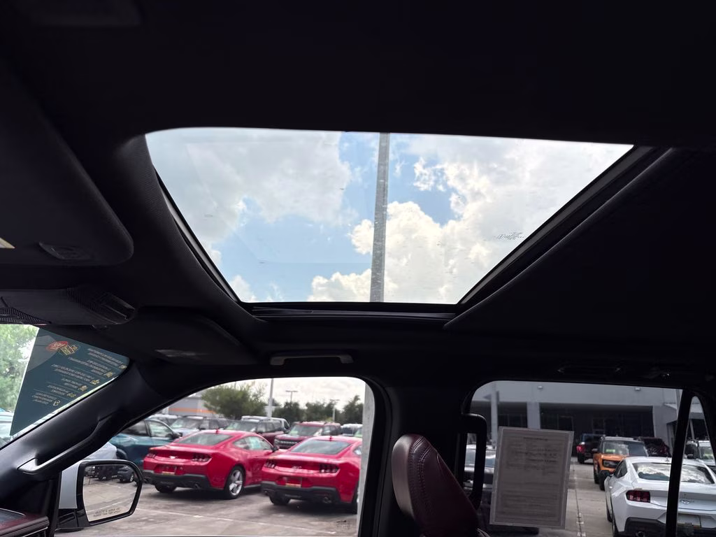 2024 Oxford White Ford Expedition Limited RWD SUV
