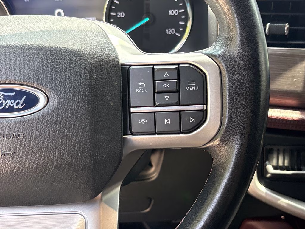 2024 Oxford White Ford Expedition Limited RWD SUV