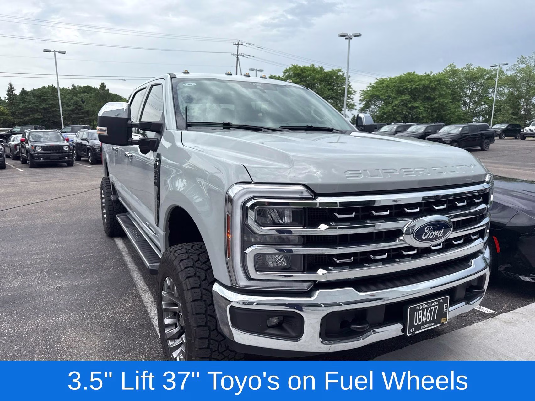 2025 Avalanche Ford Super Duty F-350 SRW Lariat 4X4 Truck