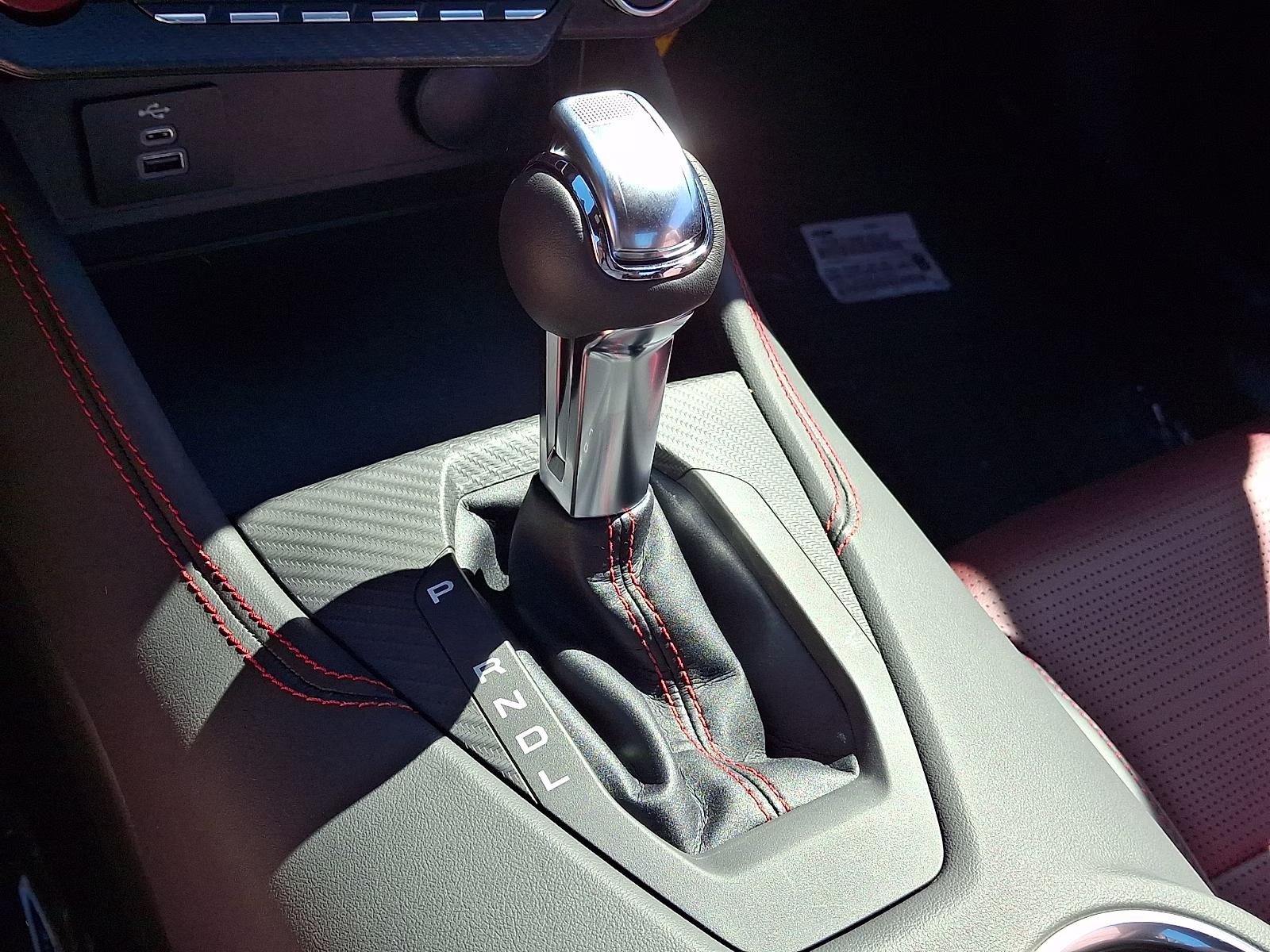 2026 Oxford White - YZ Ford Mustang EcoBoost Fastback RWD