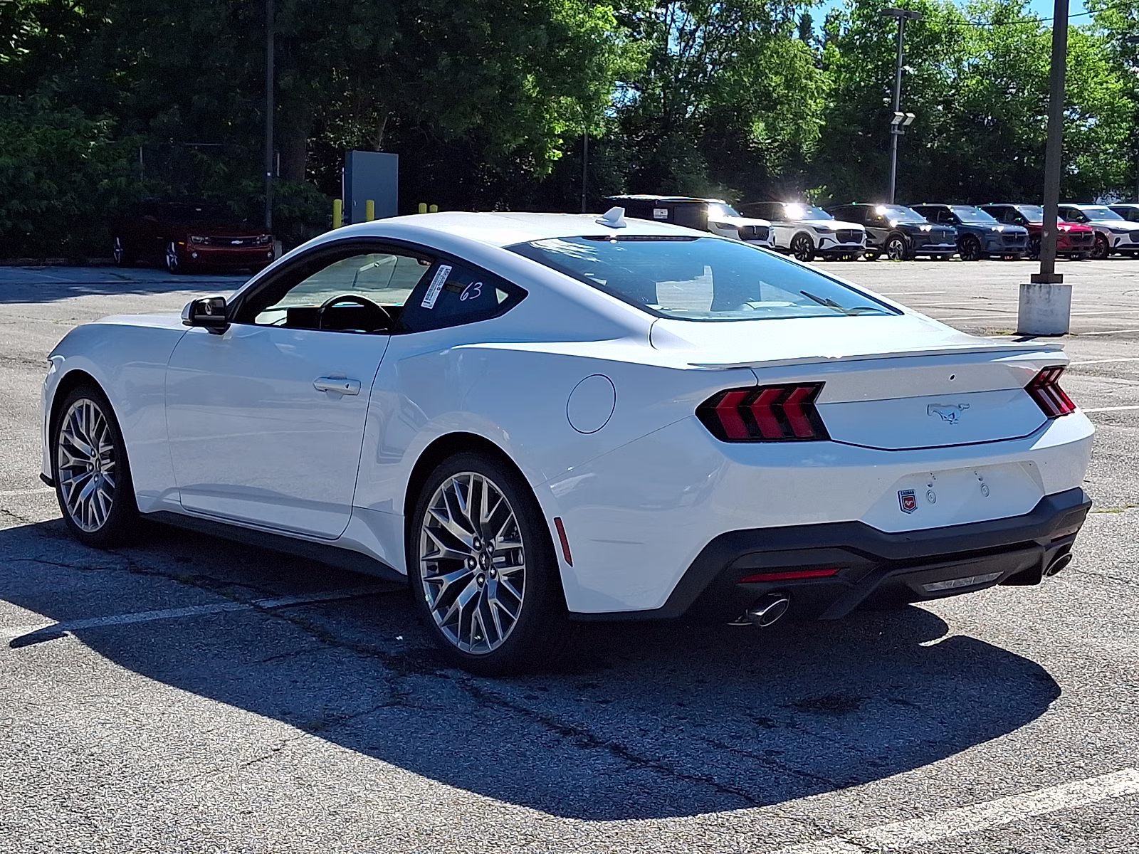 2026 Oxford White - YZ Ford Mustang EcoBoost Fastback RWD