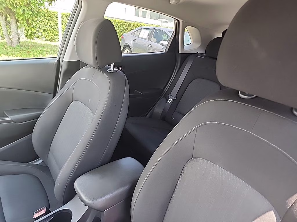 2023 Gray Hyundai Kona SEL FWD SUV