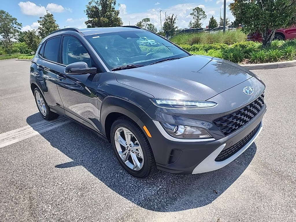 2023 Gray Hyundai Kona SEL FWD SUV