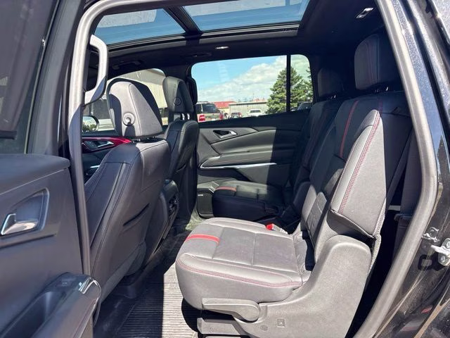 2025 Black Chevrolet Traverse RS AWD SUV