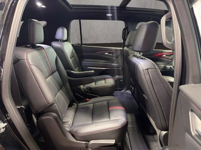 2025 Mosaic Black Metallic Chevrolet Traverse RS AWD SUV