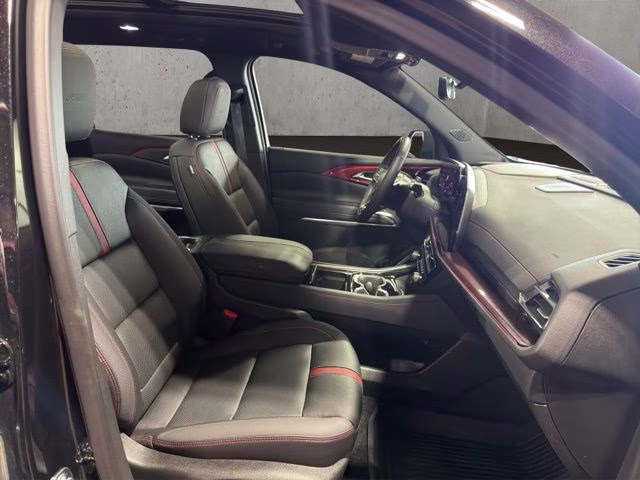 2025 Mosaic Black Metallic Chevrolet Traverse RS AWD SUV