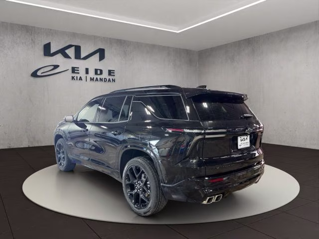 2025 Mosaic Black Metallic Chevrolet Traverse RS AWD SUV