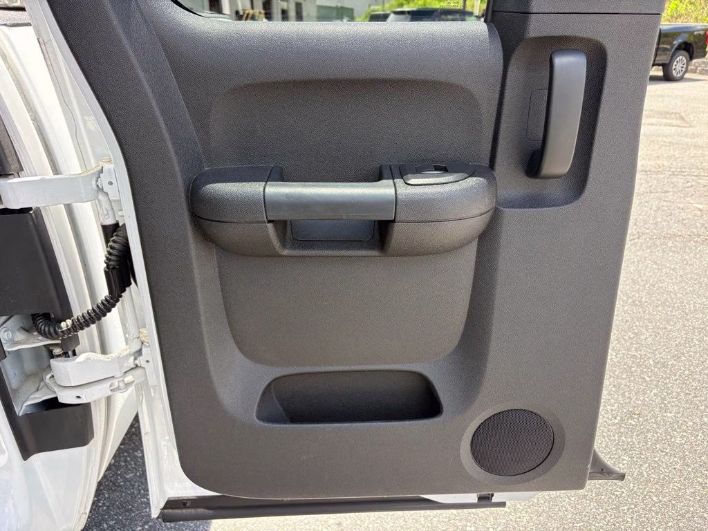 2013 Summit White Chevrolet Silverado 1500 LT 4X4 Truck