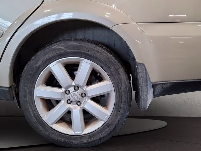 2009 Harvest Gold Metallic Subaru Outback 2.5i AWD Crossover