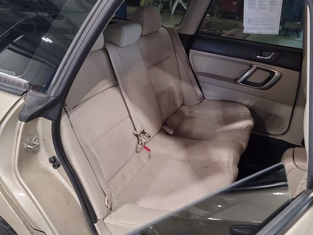 2009 Harvest Gold Metallic Subaru Outback 2.5i AWD Crossover