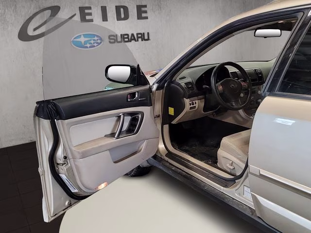 2009 Harvest Gold Metallic Subaru Outback 2.5i AWD Crossover
