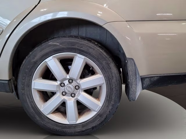 2009 Harvest Gold Metallic Subaru Outback 2.5i AWD Crossover