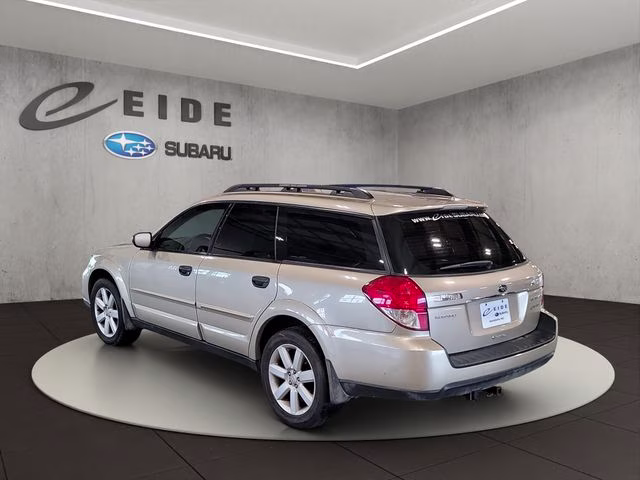 2009 Harvest Gold Metallic Subaru Outback 2.5i AWD Crossover
