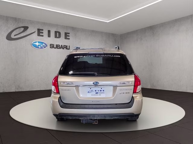 2009 Harvest Gold Metallic Subaru Outback 2.5i AWD Crossover
