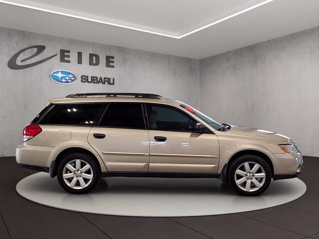 2009 Harvest Gold Metallic Subaru Outback 2.5i AWD Crossover