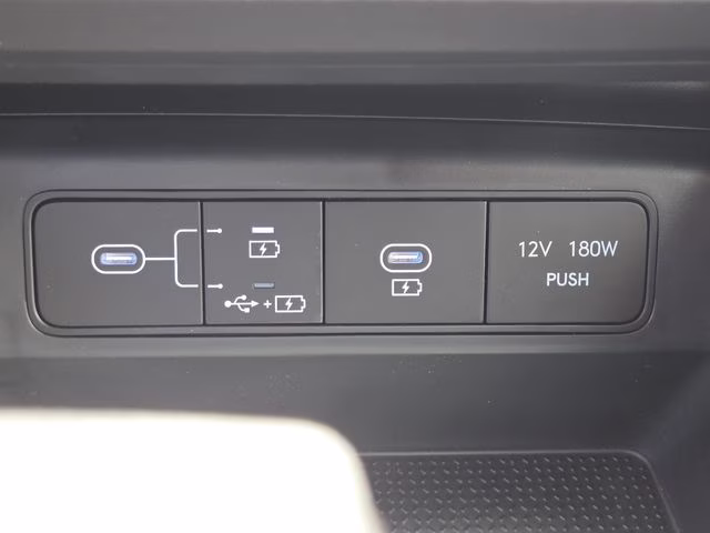 2026 Phantom Black Hyundai Tucson SE FWD SUV