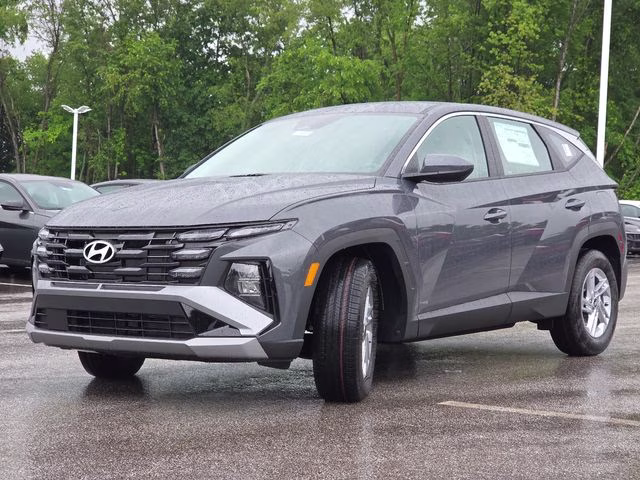 2026 Ecotronic Gray Hyundai Tucson SE FWD SUV