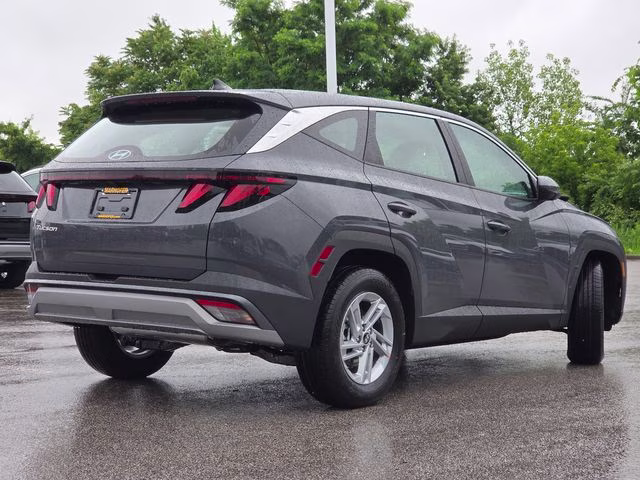 2026 Ecotronic Gray Hyundai Tucson SE FWD SUV