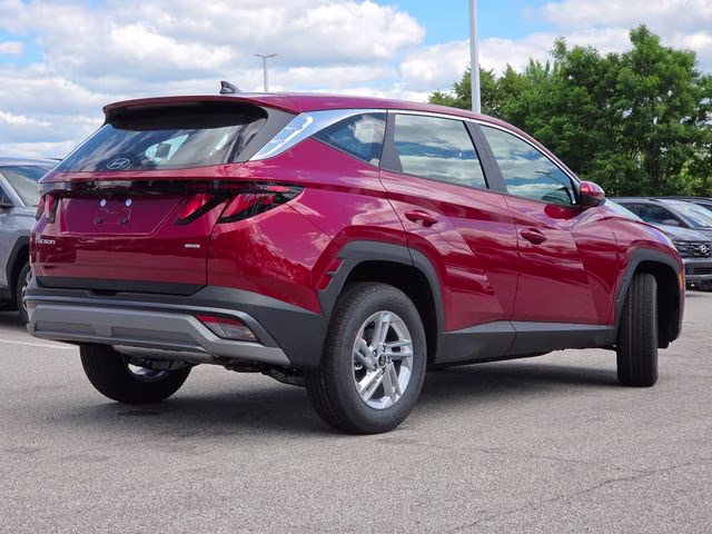 2026 Ultimate Red Hyundai Tucson SE AWD SUV