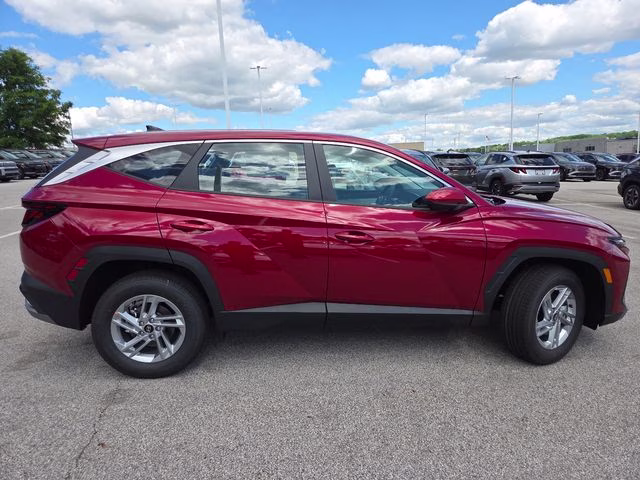 2026 Ultimate Red Hyundai Tucson SE AWD SUV