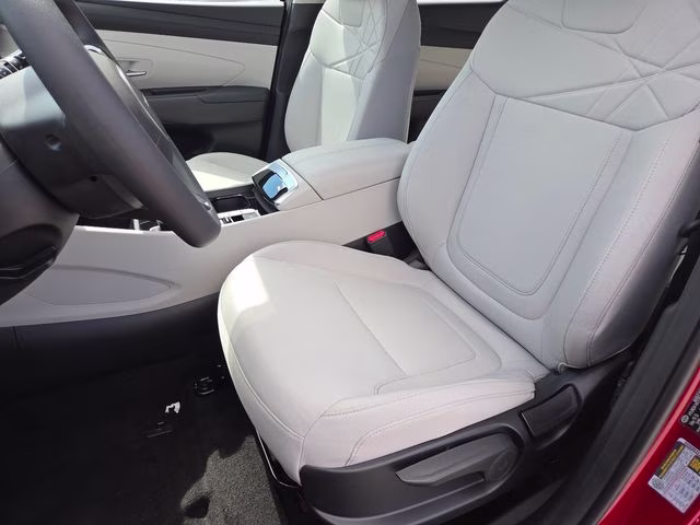 2026 Ultimate Red Hyundai Tucson SE AWD SUV