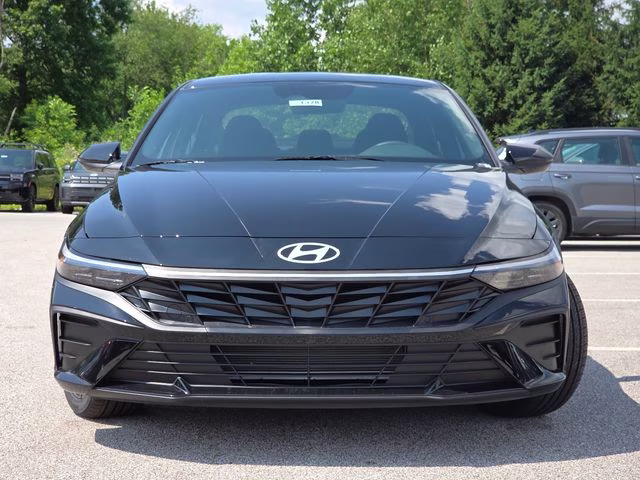 2026 Abyss Black Hyundai Elantra SEL Sport FWD Sedan