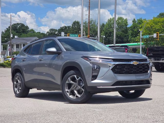 2026 Sterling Gray Metallic Chevrolet Trax LT FWD SUV