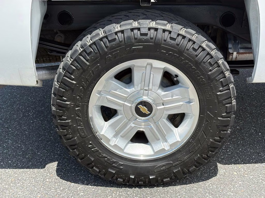 2013 Summit White Chevrolet Silverado 1500 LT 4X4 Truck