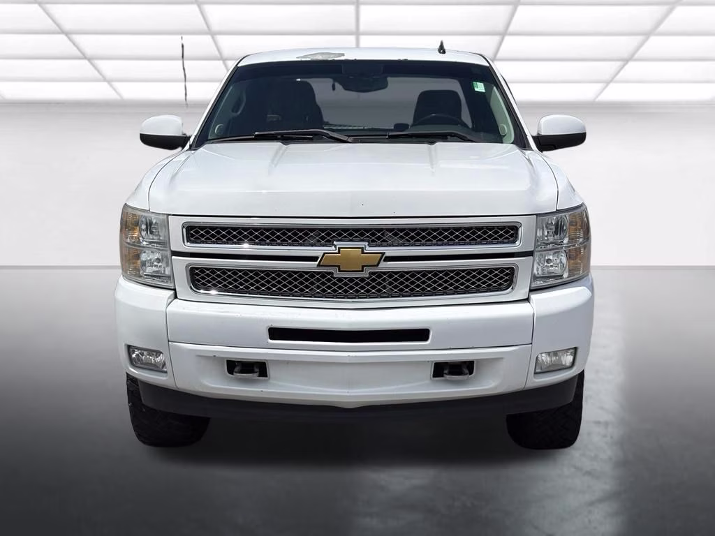 2013 Summit White Chevrolet Silverado 1500 LT 4X4 Truck