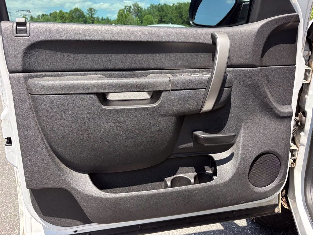 2013 Summit White Chevrolet Silverado 1500 LT 4X4 Truck