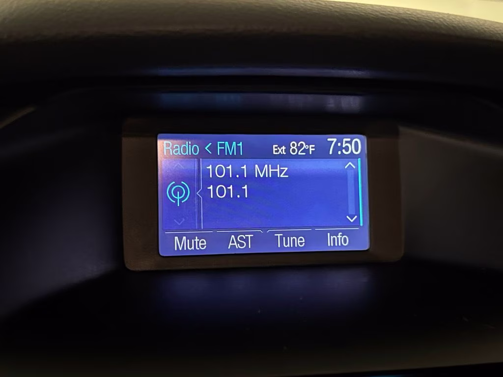 2012 Sterling Gray Metallic Ford Focus SE FWD Hatchback