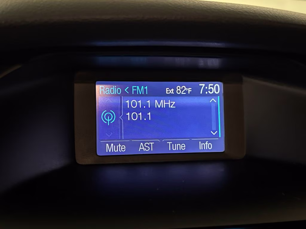 2012 Sterling Gray Metallic Ford Focus SE FWD Hatchback