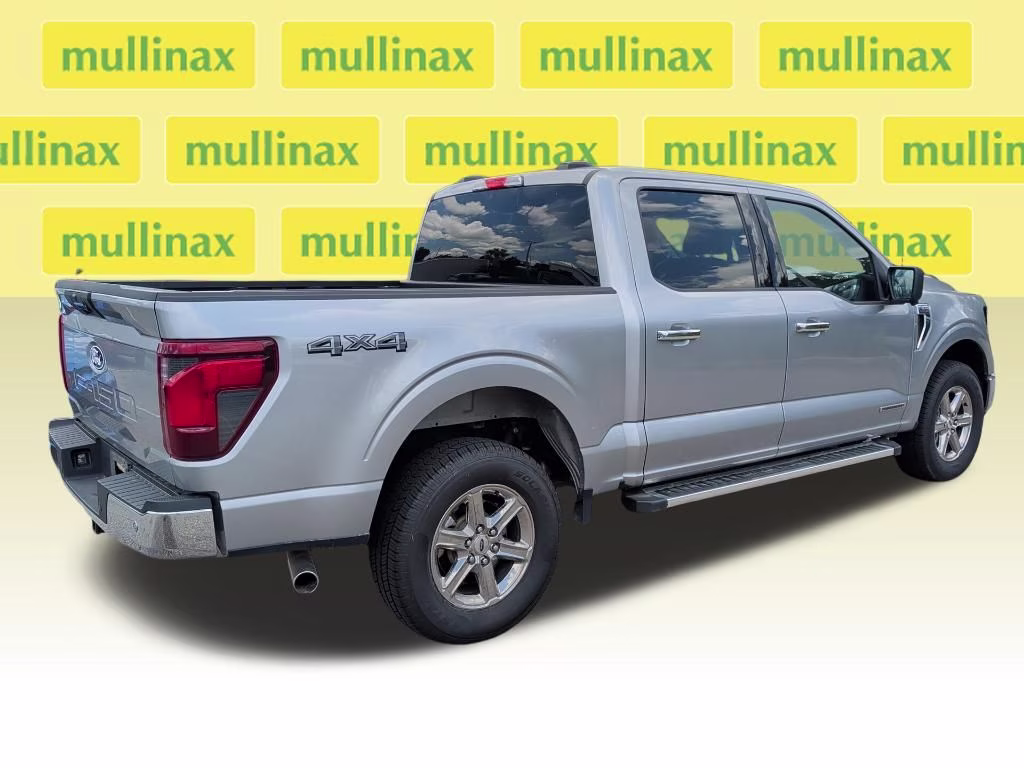 2024 Iconic Silver Metallic Ford F-150 XLT 4X4 Truck