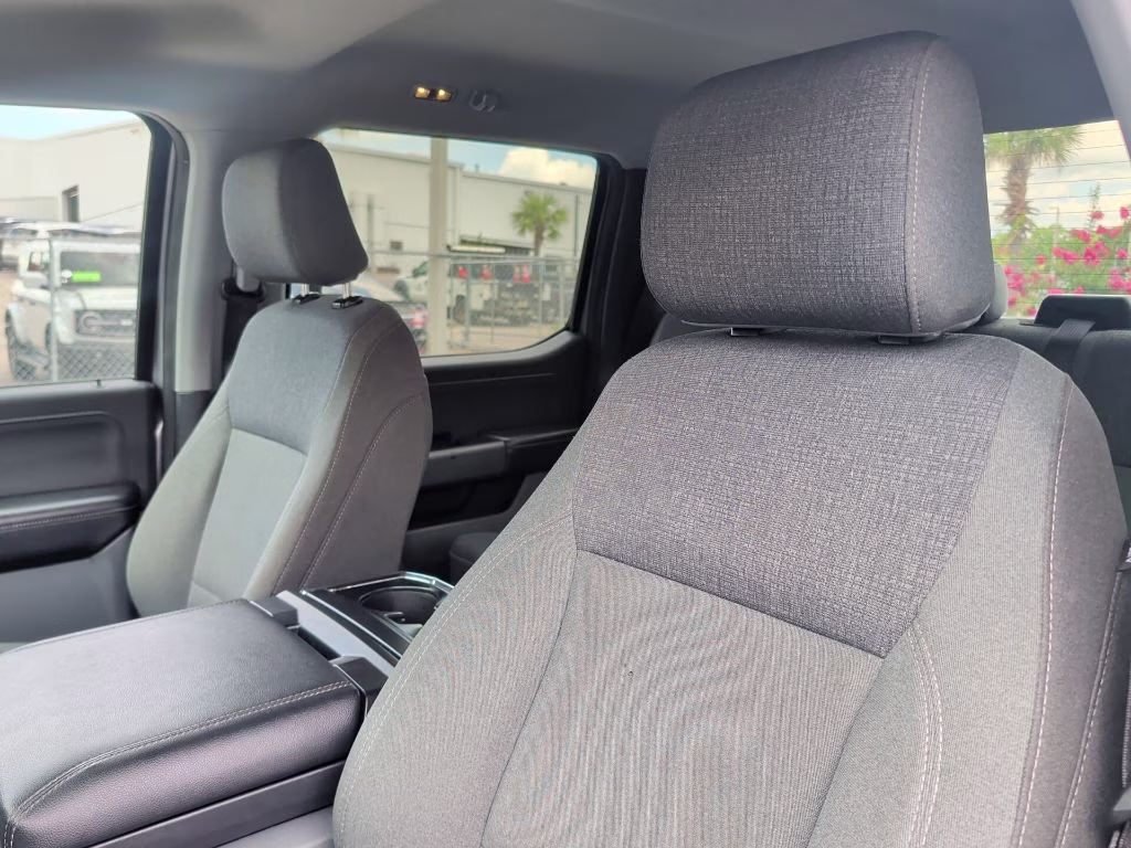 2024 Iconic Silver Metallic Ford F-150 XLT 4X4 Truck