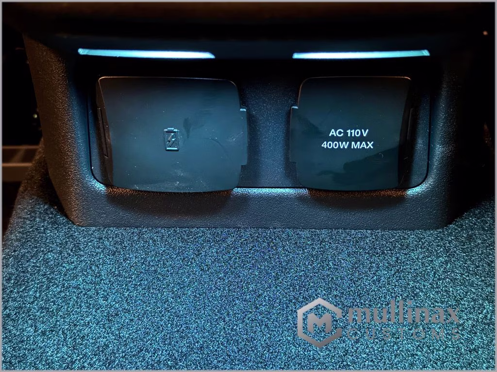 2026 Avalanche Gray Ford Bronco Outer Banks 4X4 SUV